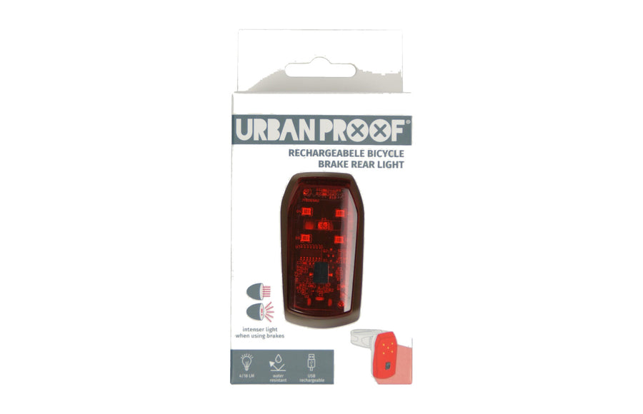 Feu stop arrière Urban Proof 18 lm dans sa boîte