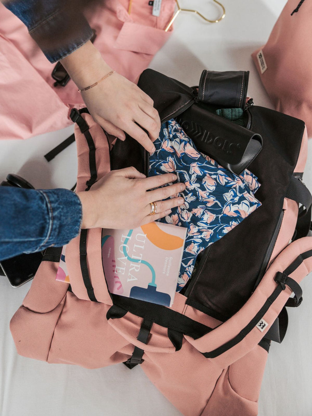 Sac de voyage Mero Mero Mini Smögen Blossom Pink / Black, intérieur