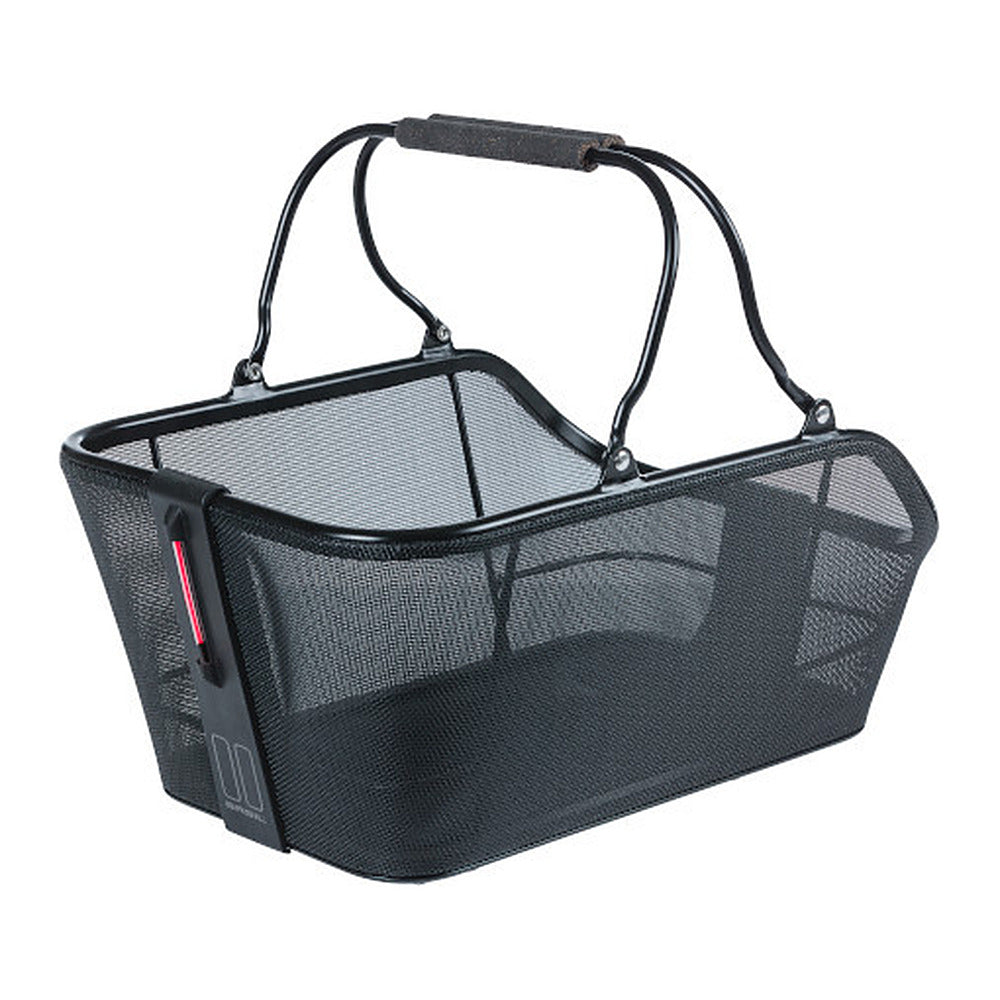 Panier arrière vélo Basil Cento Tech Fiber Nordlicht MIK 21 L coloris Noir – vue trois quarts