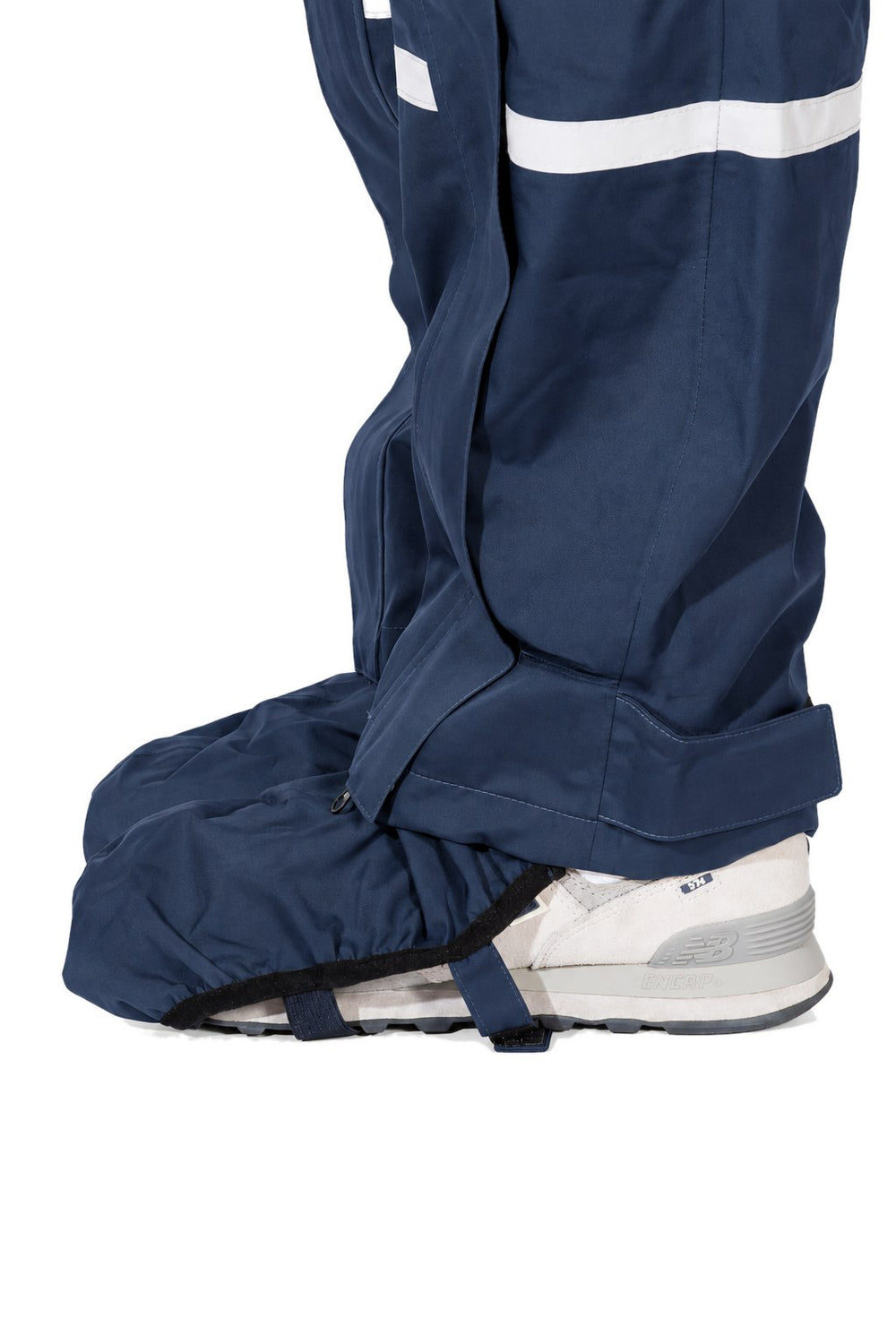 Pantalon de pluie Hello Rain Storm 20K Dark Blue, vue de profil avec couvre-chaussure