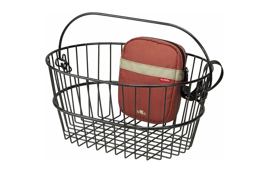 Pochette Babs rouge KlickFix sur un panier velo