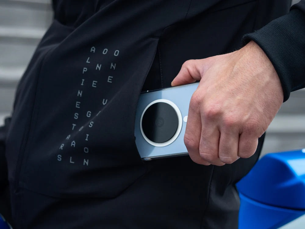 Magnetic adhesive metal plate - Shapeheart