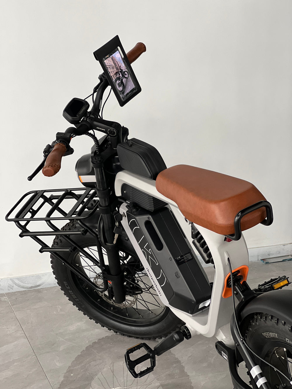 Front luggage rack - Kuiperbelt