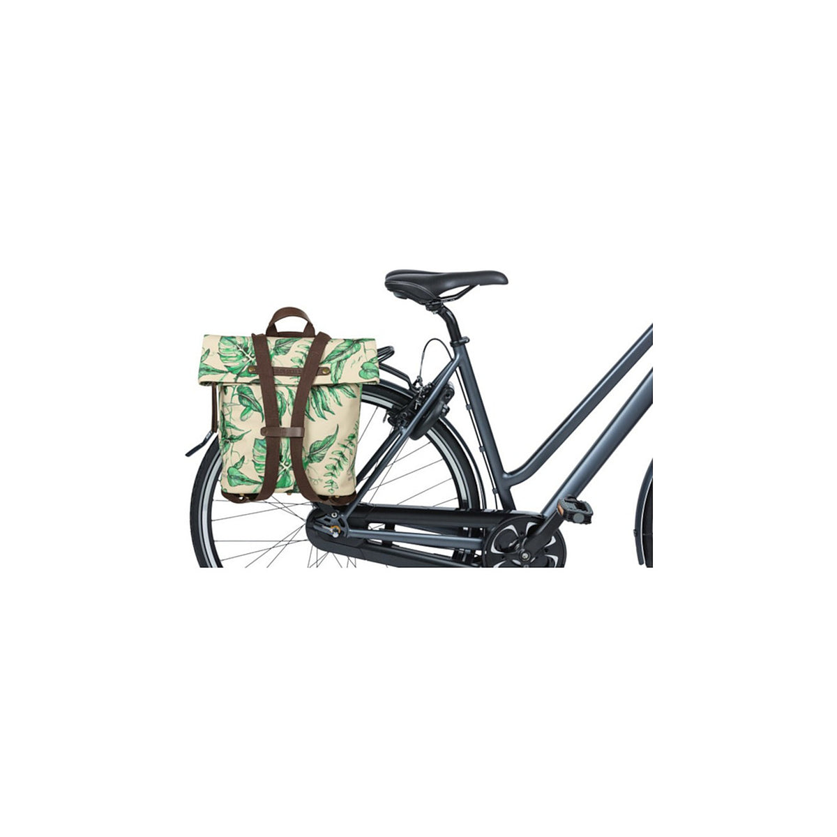 Sac a dos Basil Ever-Green pendu au porte-bagages