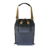 Sac à dos vélo Basil Miles 17 L coloris Black Slate – porte en bandouliere