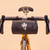 sacoche-de-guidon-velo-miss-grape-moon-2
