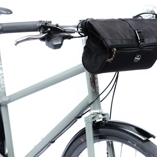 Sacoche de guidon Pelago Barbag Eco 5 L montée sur un vélo de ville