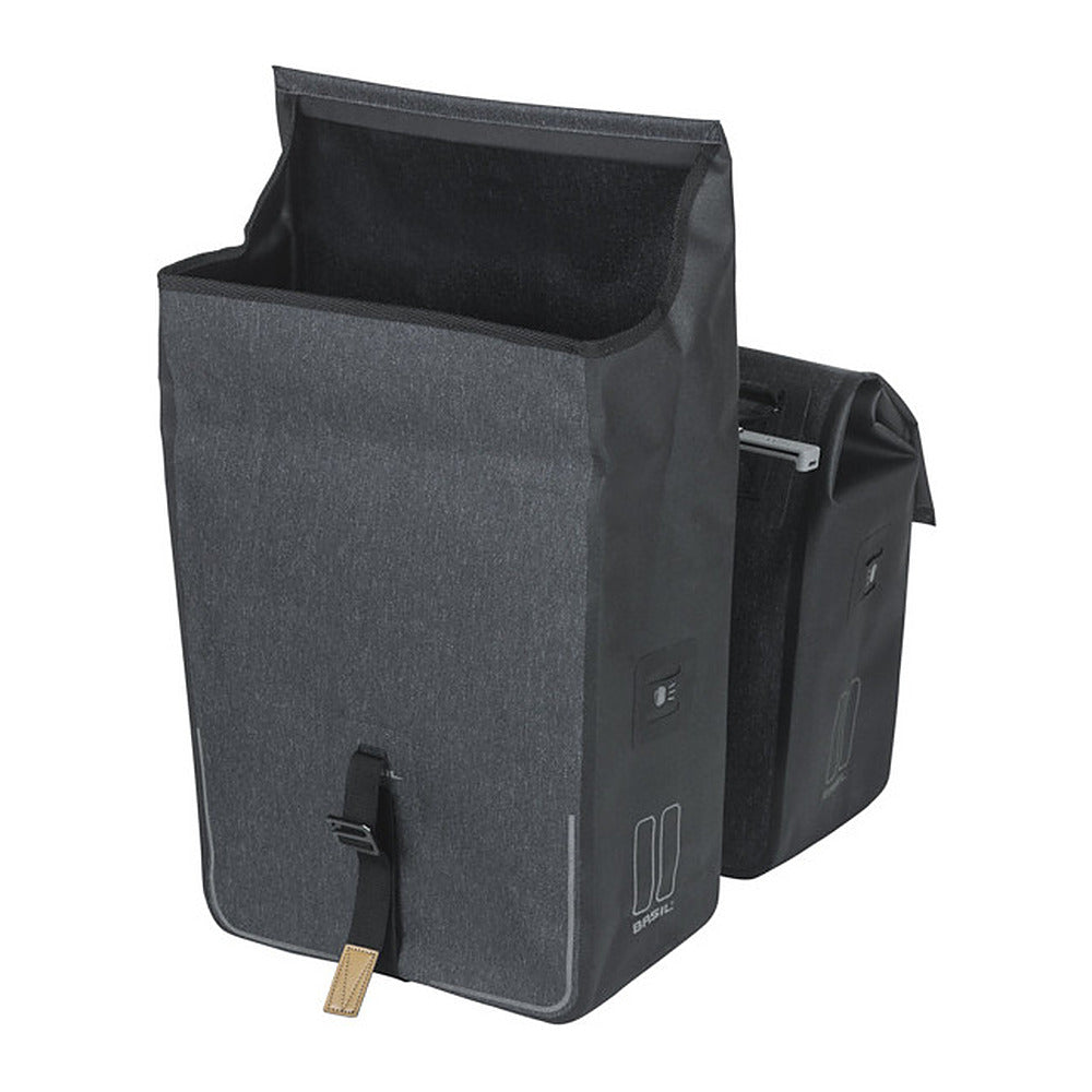 Sacoche double vélo Basil Urban Dry MIK 50 L coloris Charcoal – fermeture ouverte