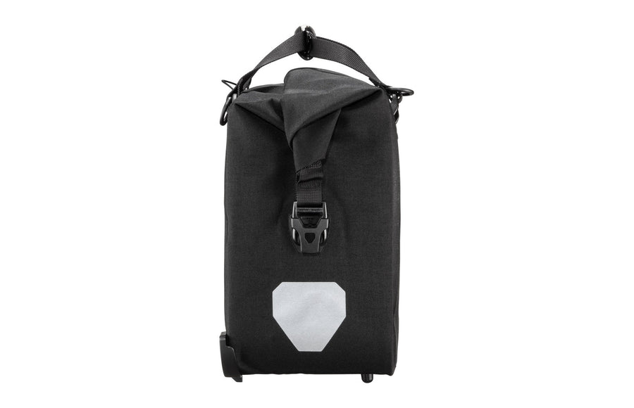 Du porte-bagages à la réunion