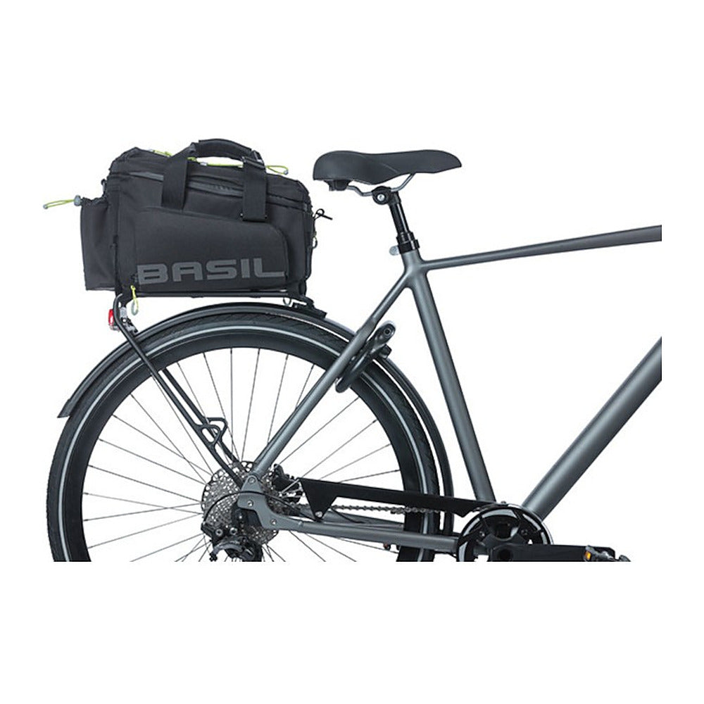 Sacoche porte-bagages vélo Basil Miles XL Pro MIK 9-36 L coloris Black Lime – montee sur un porte-bagages