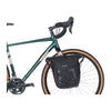 Sacoche vélo Basil Navigator Waterproof M MIK Studs 14 L coloris Noir – montee sur un velo
