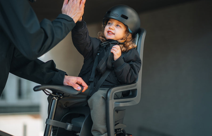 siege-velo-enfant-arriere-thule-ridealong-2-porte-bagages-sec2