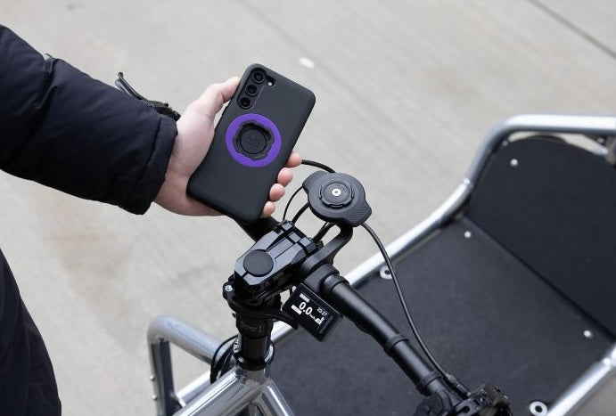 Quad Lock Waterproof Wireless Charging Head