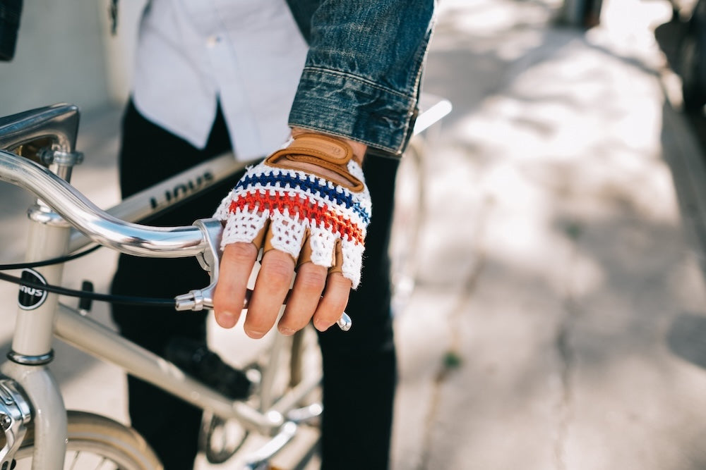 Thousand De Franc Mitten Gloves