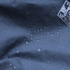 Perlage de l'eau sur le tissu Hydroscud de la Nano Rain Ultra