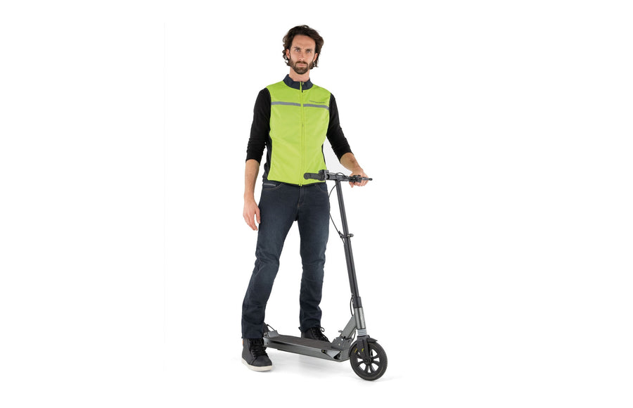 Nano Switch porté côté jaune fluo
