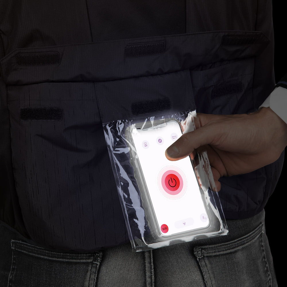 Poche dorsale extractible pour smartphone de la Rain Over