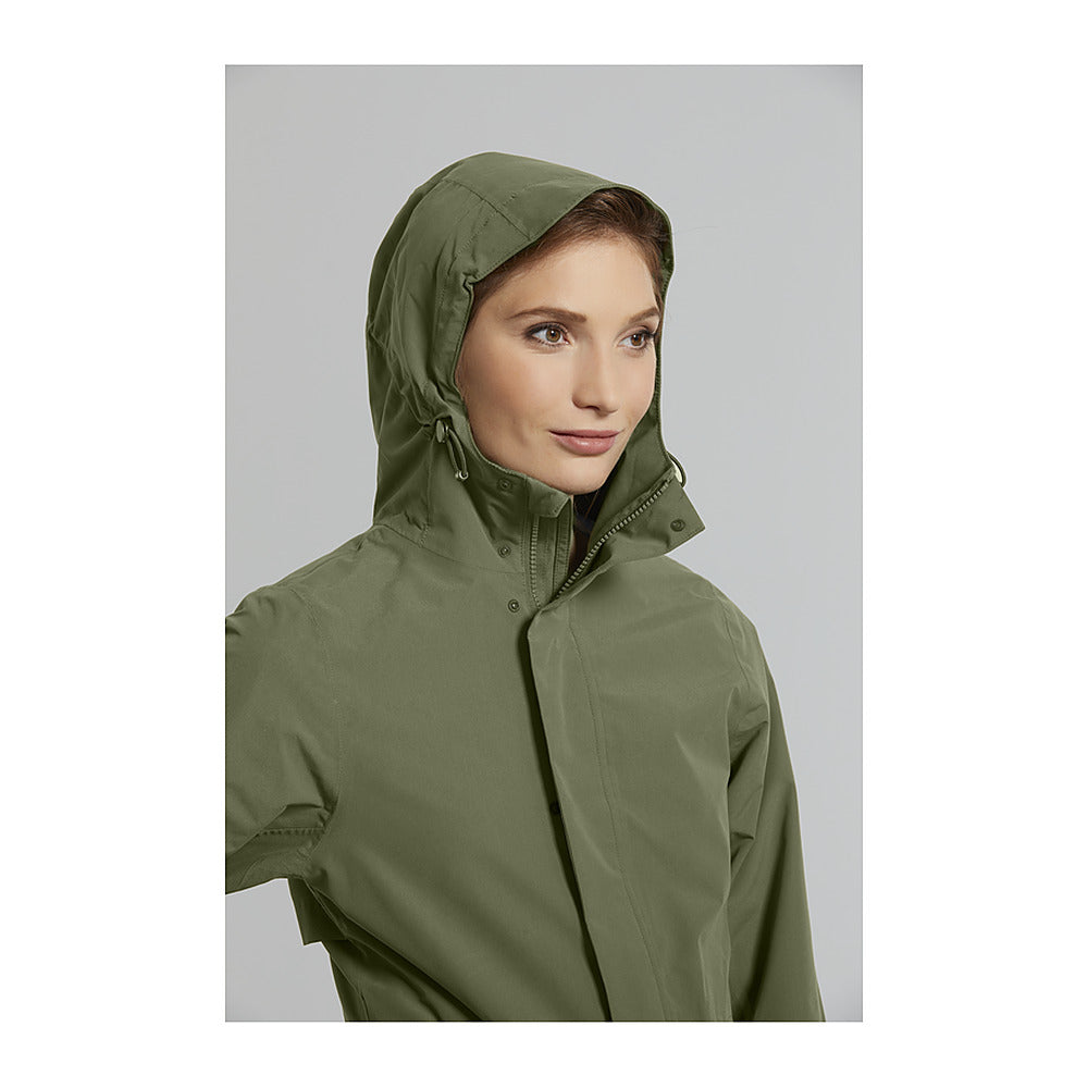 Veste de pluie vélo Basil Mosse Parka femme coloris Vert Olive - portee capuche relevee